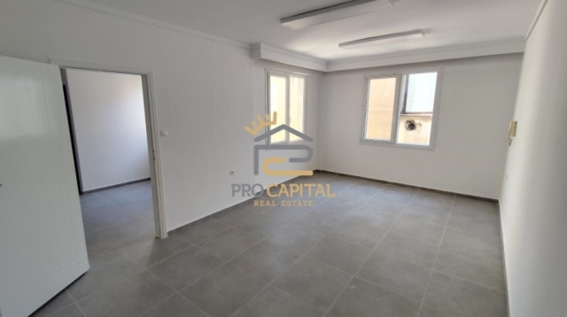 (For Rent) Commercial Office || Thessaloniki Center/Thessaloniki - 50 Sq.m, 550€ 